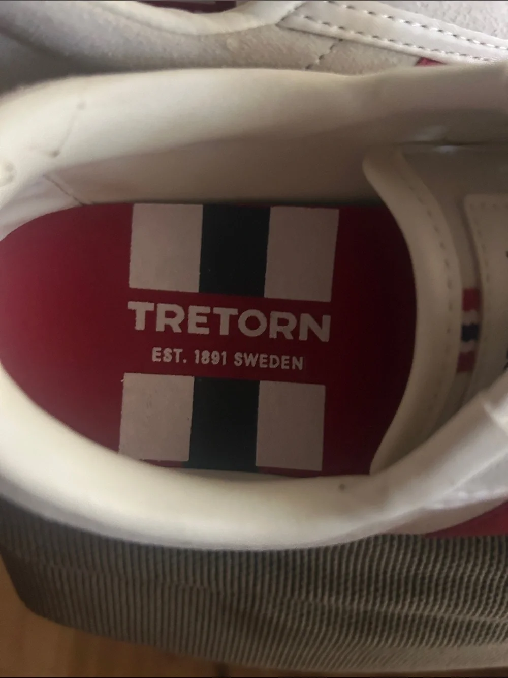 TRETORN EXCLUSIVE NYLITE SNEAKERS-SZ 9